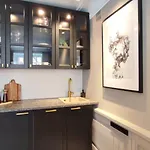Διαμέρισμα Stylish Old Town Gem Next To St Peter Church *