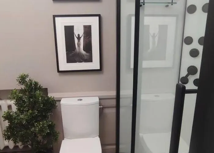 Stylish Old Town Gem Next To St Peter Church