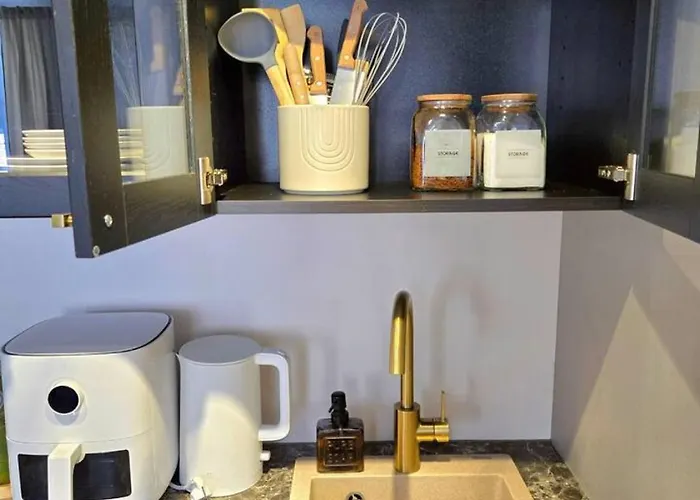 Stylish Old Town Gem Next To St Peter Church *